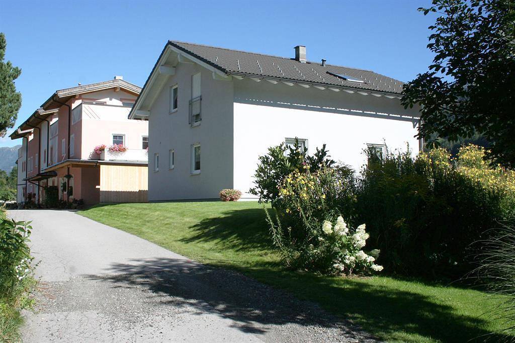 Ganze Ferienwohnung, Apartment/1 Schlafraum/Dusche, Wc in Virgen, Bezirk Lienz