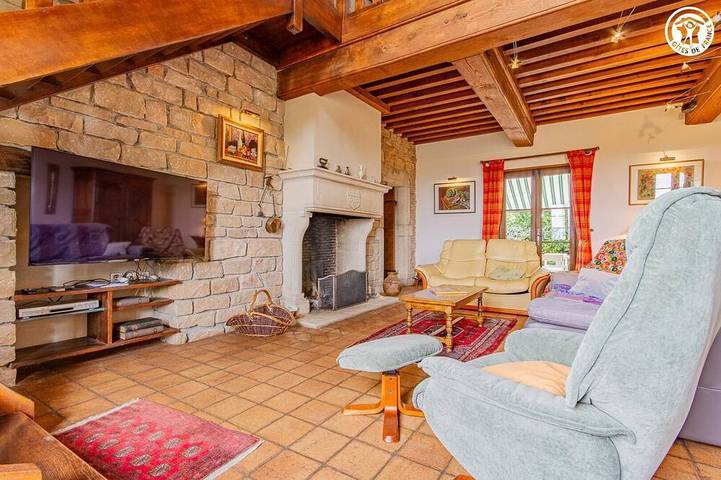 Location de vacances pour 7 personnes, avec jardin, animaux acceptés à Gourdon (Saône-et-Loire) - 3