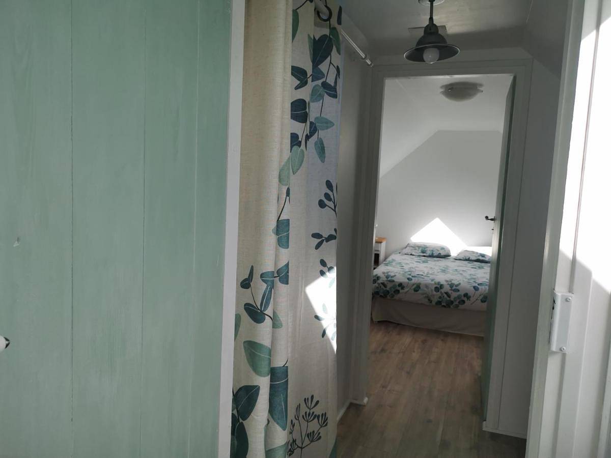 Double Room with Private Bathroom in Ouessant, Région de Brest