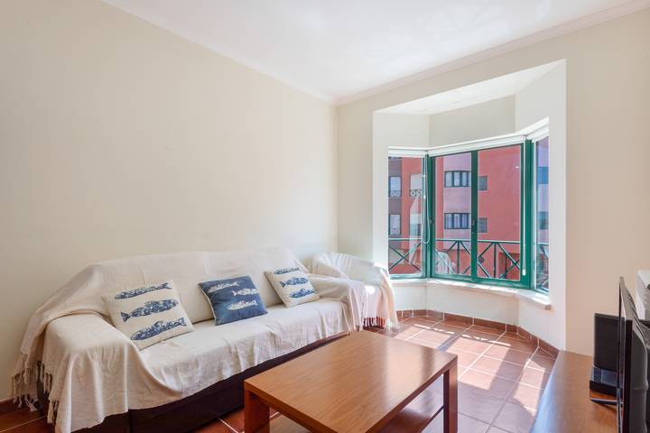 Ganze Wohnung, Apartment 'Estrela Do Mar' mit Balkon und Wlan in Consolação, Peniche