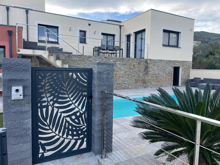 Maison de vacances pour 6 personnes, avec vue ainsi que terrasse et piscine, animaux acceptés