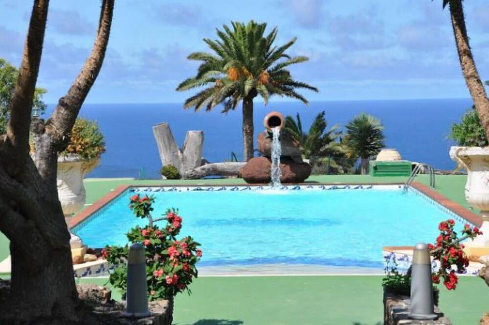 Hacienda Cape Verde in Los Toscales, Moya