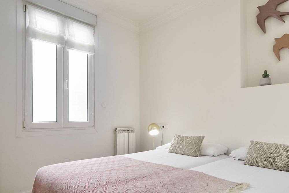 Entire apartment, Always Easy I Bidea in Playa de la Concha, San Sebastian