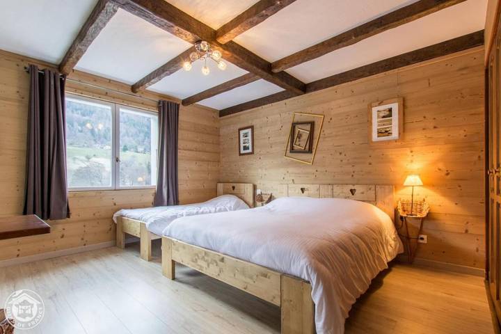 Chambre d’hôte pour 5 personnes, avec jacuzzi et jardin ainsi que piscine et sauna en Haute-Savoie - 4