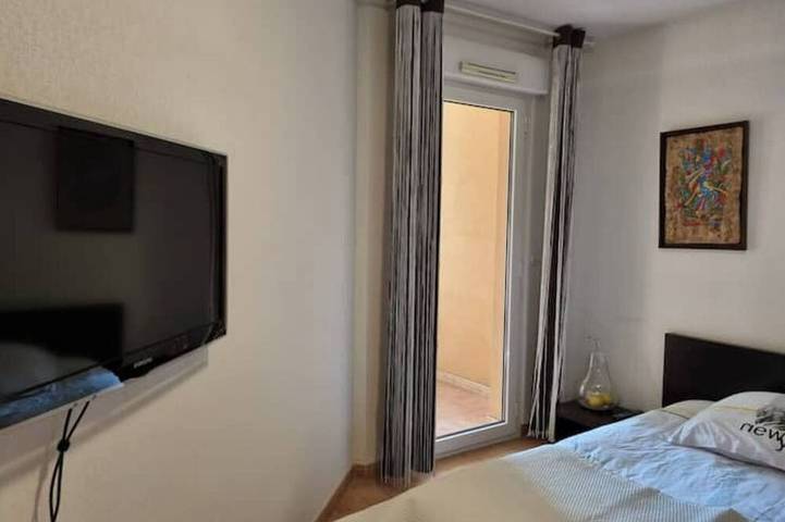 Gîte pour 5 personnes, avec terrasse dans Casino De Cavalaire - 4