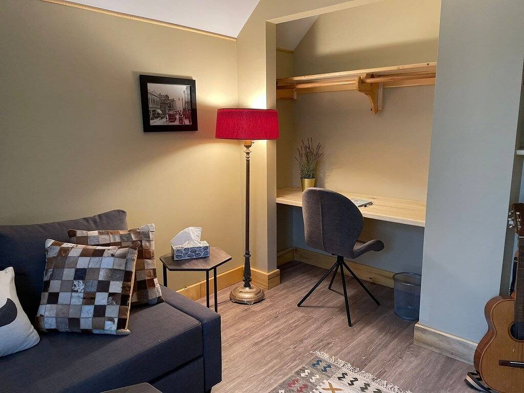 Ganze Wohnung, Heritage charm, 5 min to Dt with A/C in Calgary, Kanadische Rocky Mountains