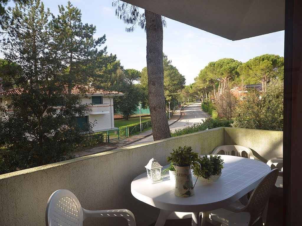 Appartement de vacances entier, Appartement de vacances avec climatisation et balcon  in Bibione, Province de Venise