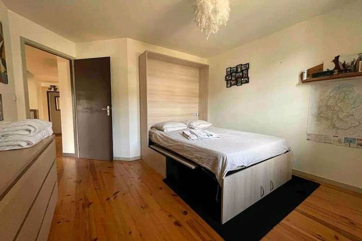 Location de vacances pour 9 personnes, avec jardin et terrasse, animaux acceptés à Bilieu - 3