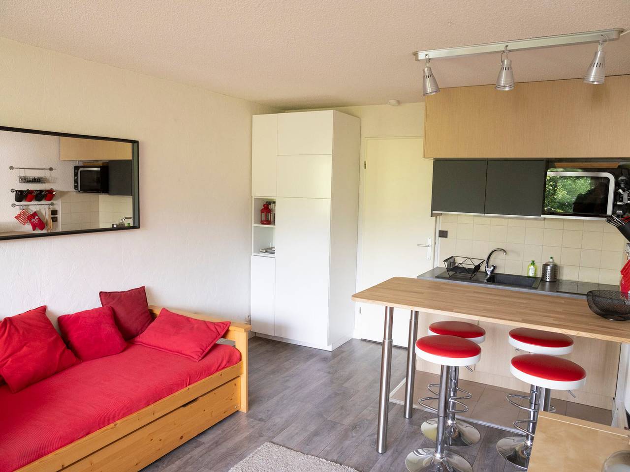 Studio entier, Studio cabine lumineux avec parking à Villard-de-Lans in Villard-de-Lans, Parc naturel régional du Vercors
