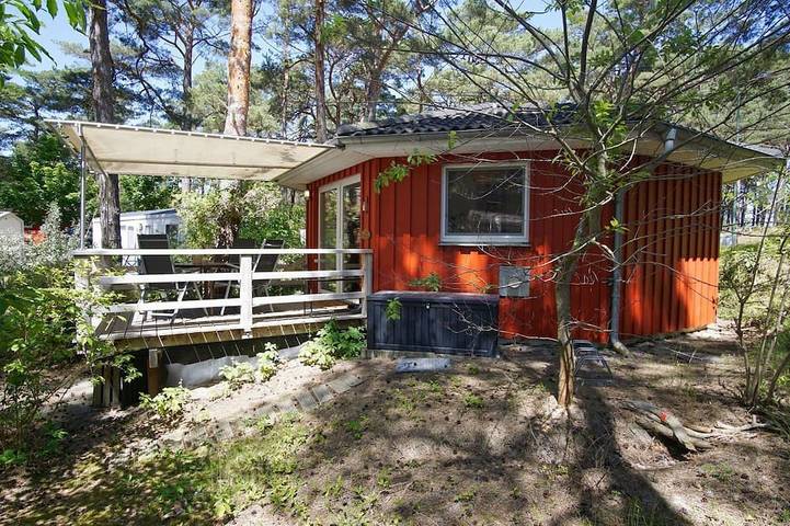Ferienhaus für 4 Personen, mit Terrasse und Sauna in Mönchgut-Granitz