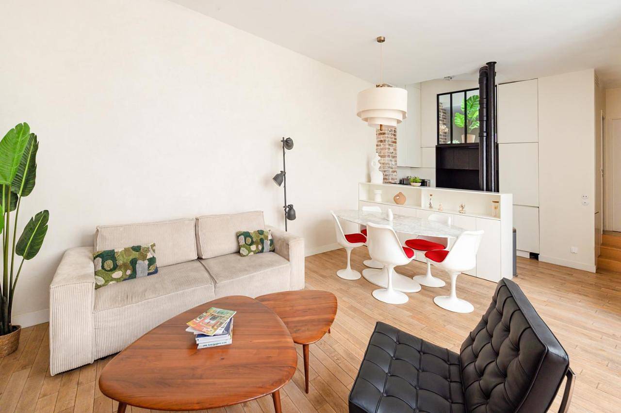 Appartement entier, Apartment in Paris, Île de France