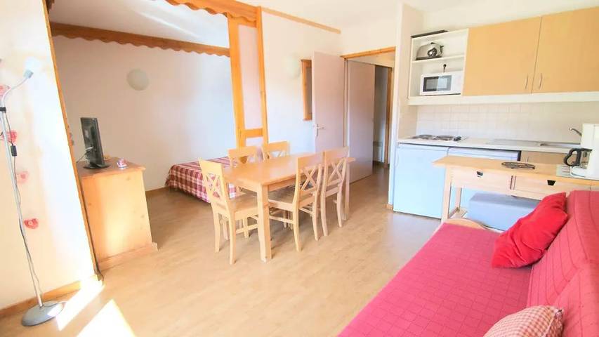 Gîte pour 6 personnes, avec balcon ainsi que piscine et vue à Puy-Saint-Vincent - 4