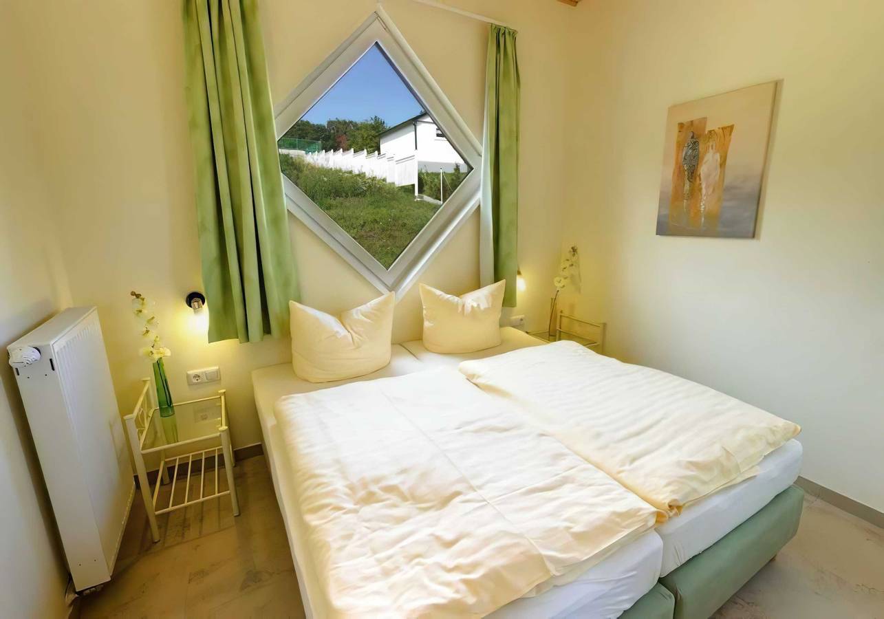 Ganze Ferienwohnung, Villa Amalia, App. 3 in Drei Kaiserbäder, Heringsdorf
