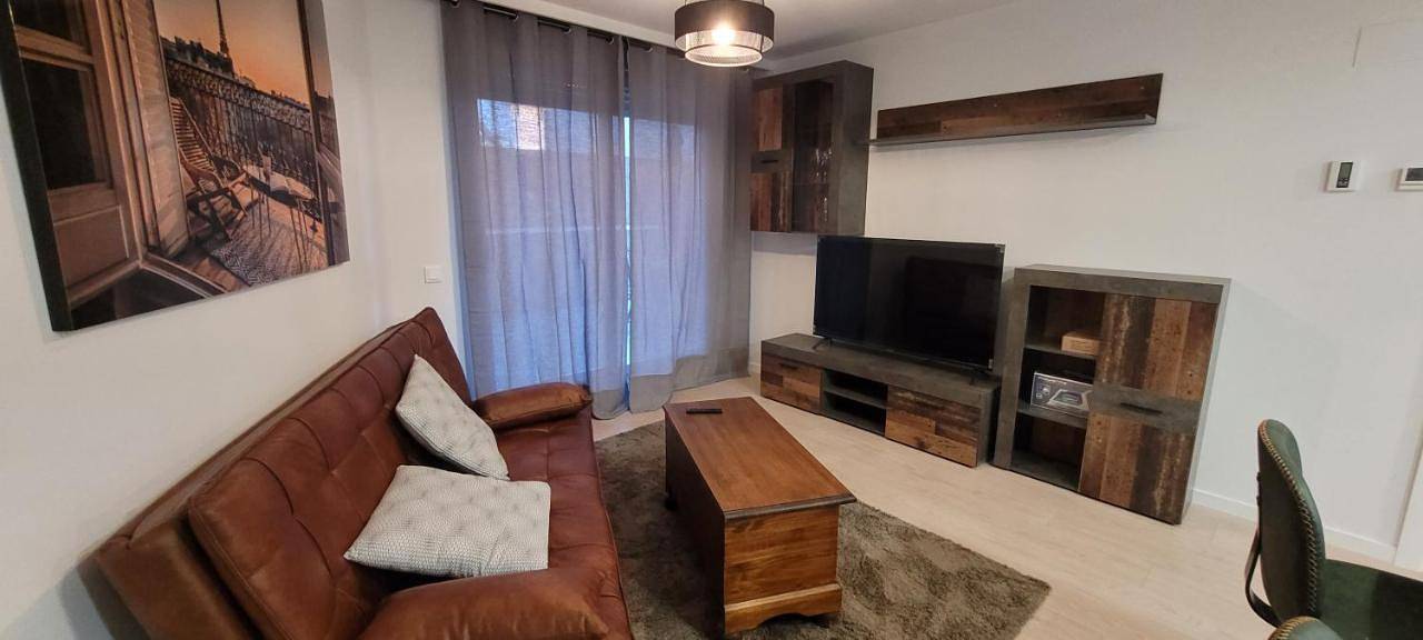 Apartamento entero, Rivas Fca-Paris Terraza apt in Rivas-Vaciamadrid, Provincia de Madrid