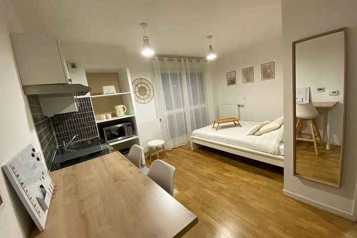 Gîte pour 2 personnes à Deuil-la-Barre - 2