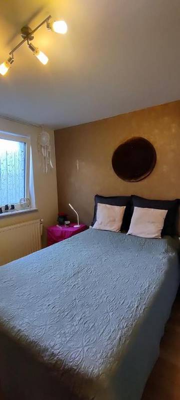 Gîte pour 2 personnes, avec vue sur le lac et vue à Tongres
