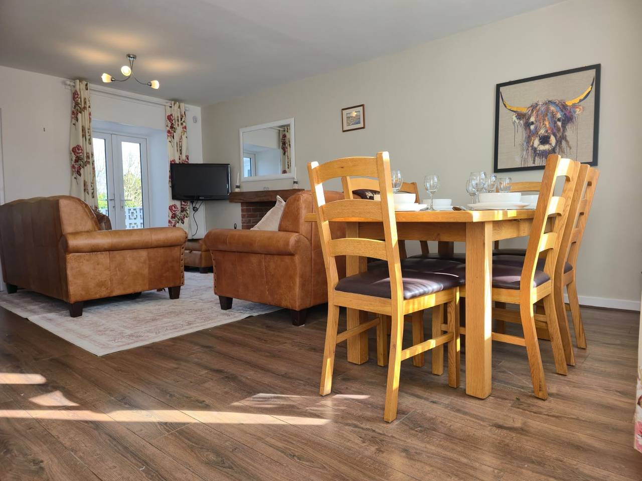 Coastal cottage in seaside village - Pass the Keys in Moelfre, Isle of Anglesey