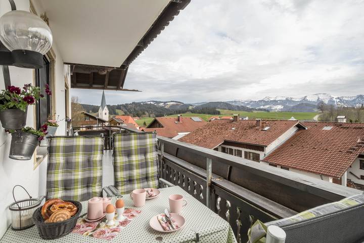 Ferienwohnung für 4 Personen, mit Balkon und Garten in Stiefenhofen - 2