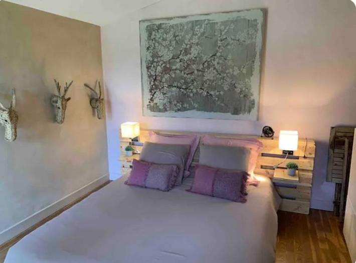 Location de vacances pour 2 personnes, avec vue et jardin dans Saint-Paul-de-Varax - 2