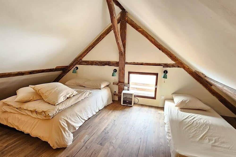 Ganze Wohnung, Très joli appartement pied col Izoard in Arvieux, Queyras