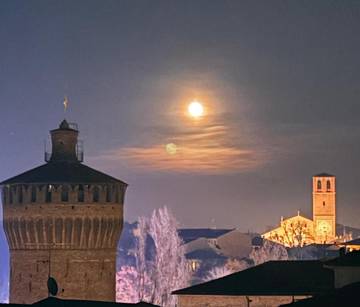 Gîte pour 3 personnes, avec vue et balcon à Lodi