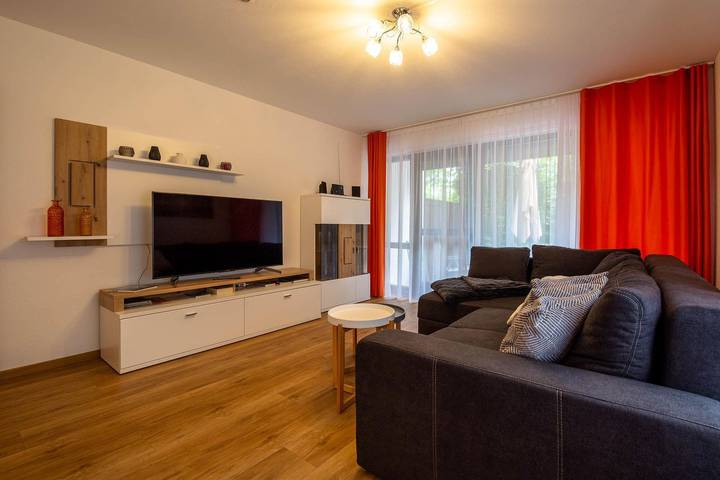 Ferienwohnung für 4 Personen, mit Garten und Terrasse in Immenstaad am Bodensee - 2