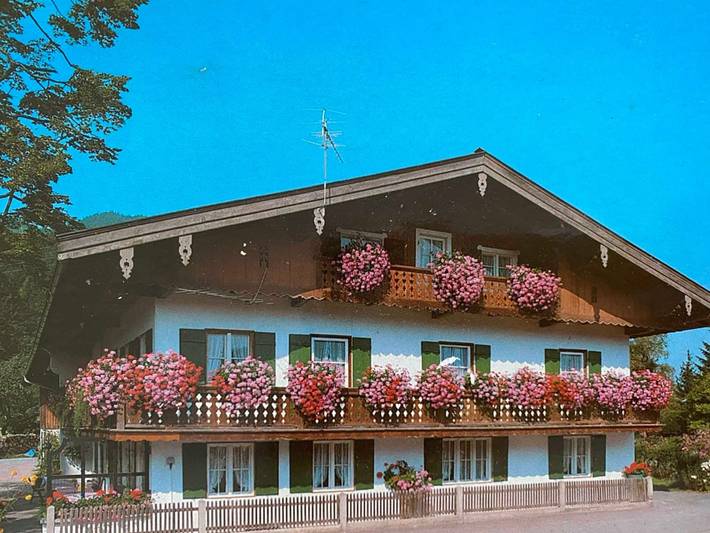 Bauernhof, mit Balkon und Terrasse sowie Garten