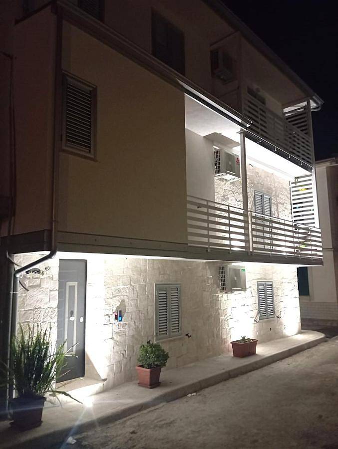 Appartamento per 5 persone, con Balcone e Terrazza a Nicotera Marina