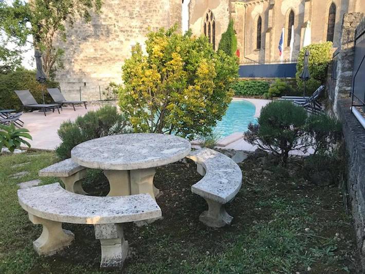 Location de vacances pour 5 personnes, avec jardin ainsi que vue et piscine à Bouniagues - 4