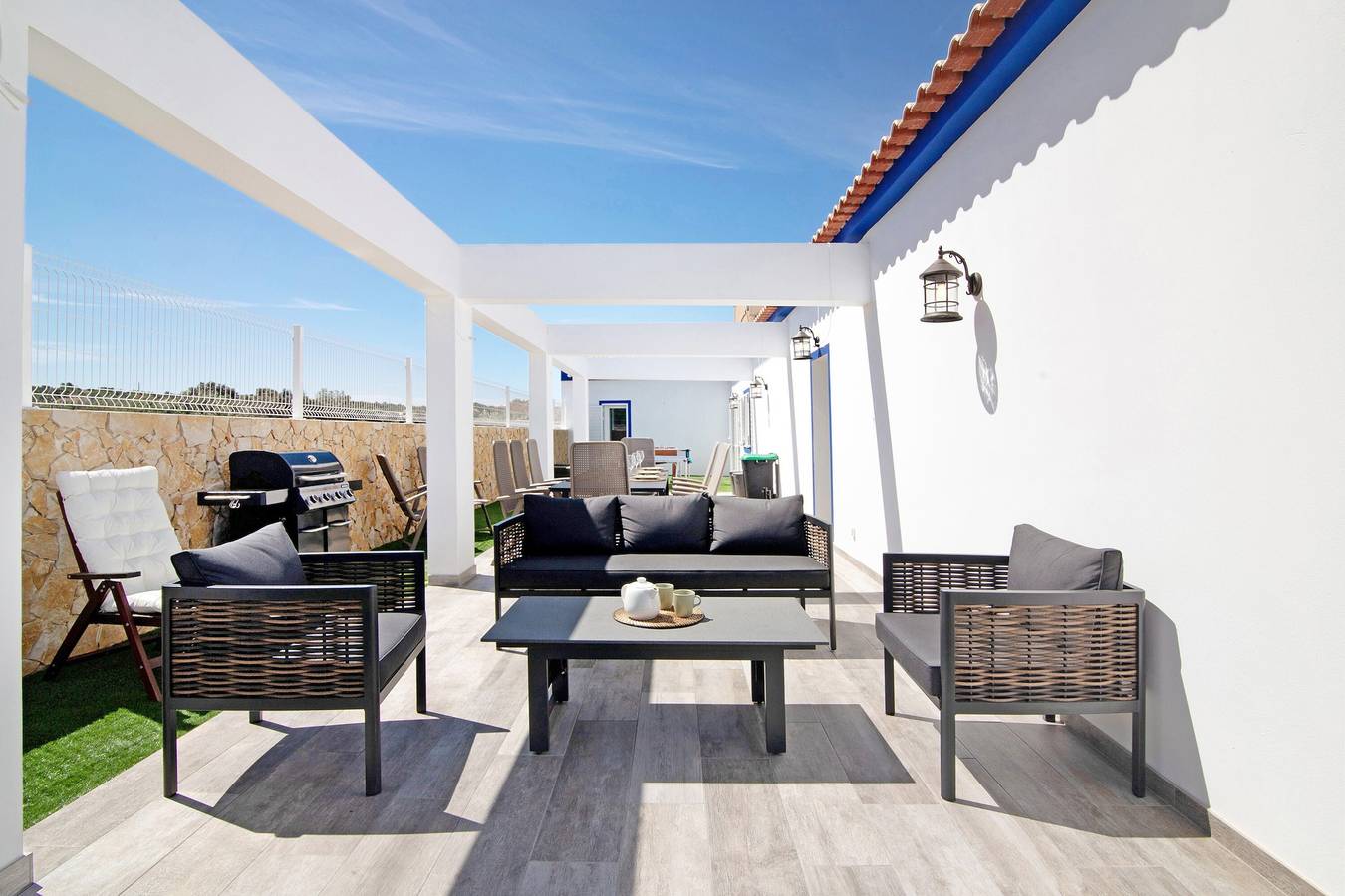 Casa de Férias 'Villa Flora' com Vista para a Montanha, Wi-Fi e Ar Condicionado in Algoz, Distrito de Faro