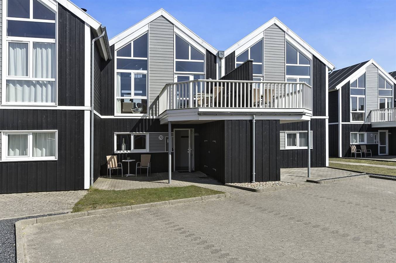 Entire apartment, Stunning apartment in Løkken w/ Wifi and 3 Bedrooms in Løkken, Hjørring Region
