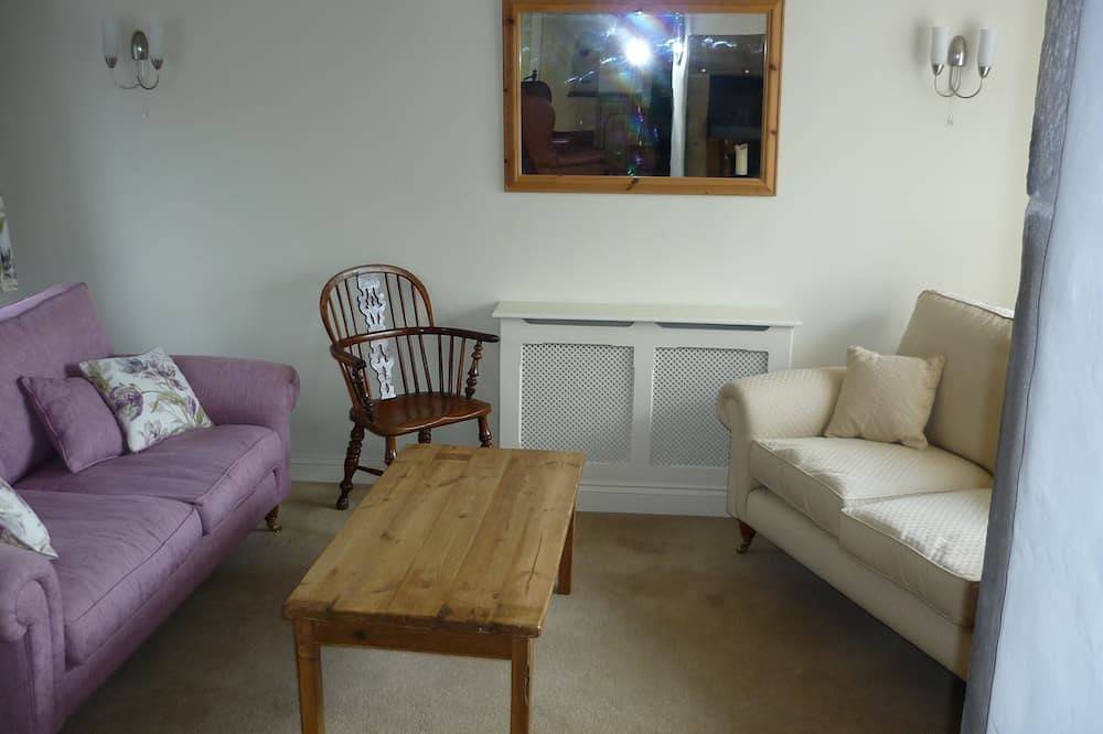 Charming luxury  cottage near Ilkley with great views and fabulous location. in Addingham, Nidderdale AONB