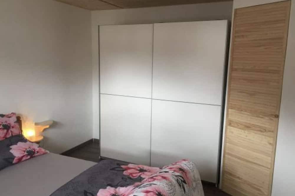 Ganze Wohnung, Ferienwohnung Groß im Erzgebirge in Königswalde, Erzgebirge