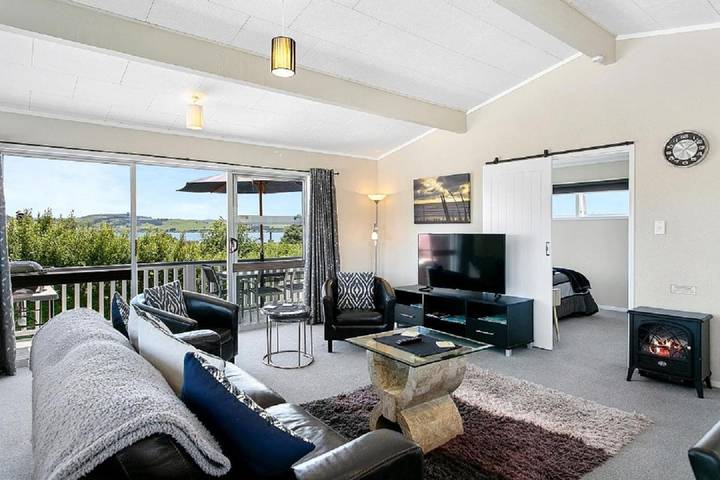 Vakantiewoning voor 4 personen, with tuin and uitzicht op het meer as well as uitzicht, kindvriendelijk in Nieuw-Zeeland