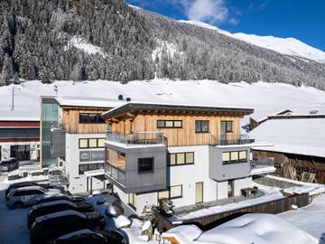 Villa für 24 Personen, mit Terrasse und Sauna, mit Haustier im Ötztal