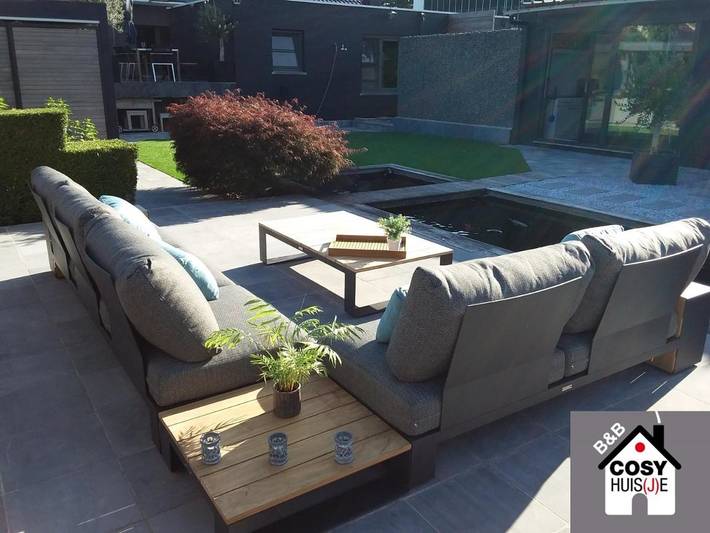 Location de vacances pour 2 personnes, avec Terrasse et Jardin ainsi que Sauna et Vue à Zingem