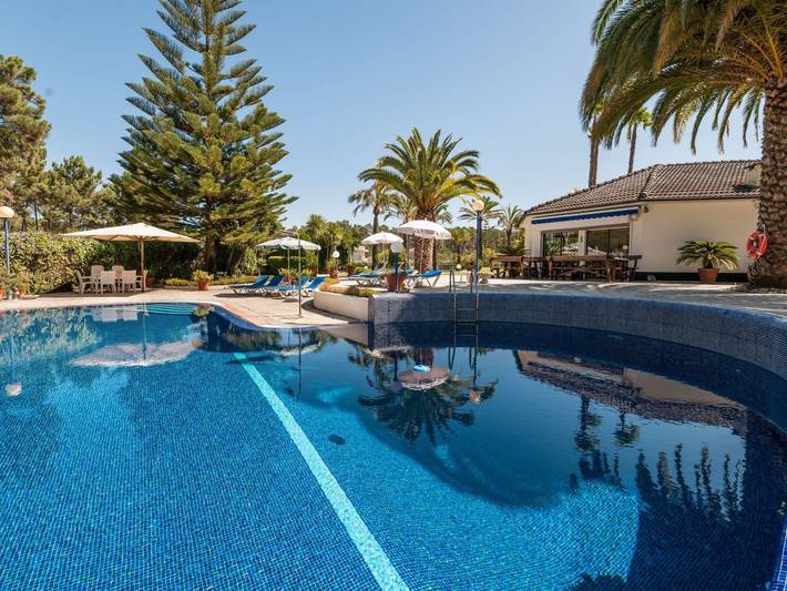 Casa de férias para 4 pessoas, com piscina em Aroeira