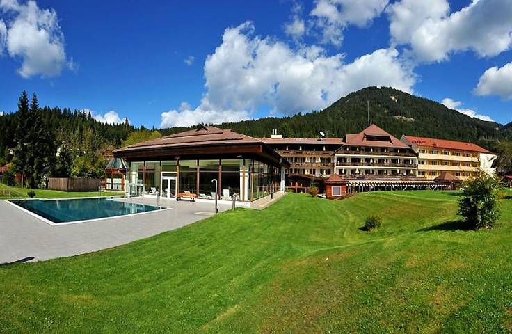 Hotel für 4 Personen, mit Terrasse und Garten sowie Pool und Sauna in Gitschtal