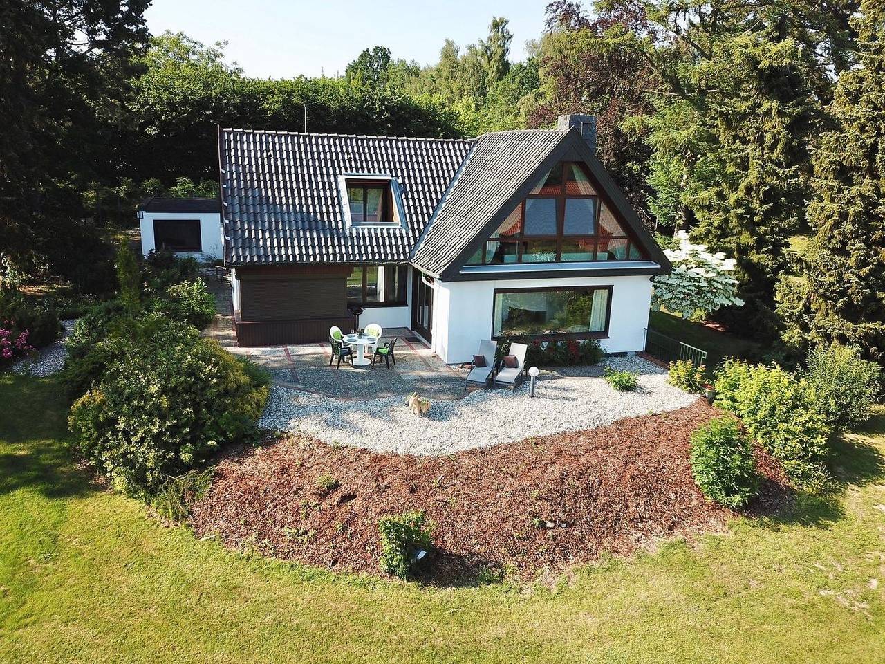 Ferienhaus Ostseepanorama auf großem Grundstück mit Teilmeerblick in Sierksdorf in Sierksdorf, Ostholstein