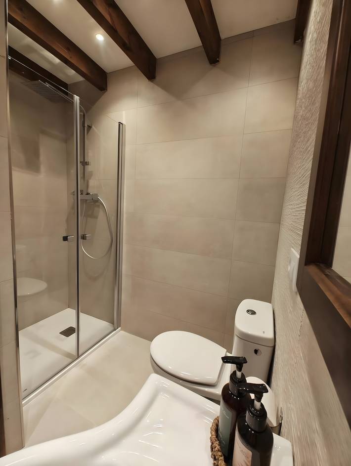 Holiday Home 'El Refugio De Júlia' with Mountain View and Wi-Fi