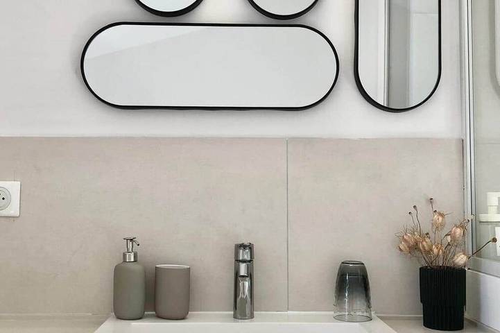 Gîte pour 2 personnes, avec jardin ainsi que terrasse et piscine, animaux acceptés à Saint-Maximin (Nimes) - 3