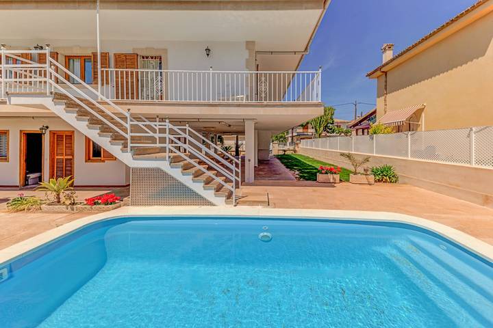 Finca mit Pool für 8 Personen, mit Balkon und Garten in Can Picafort - 2