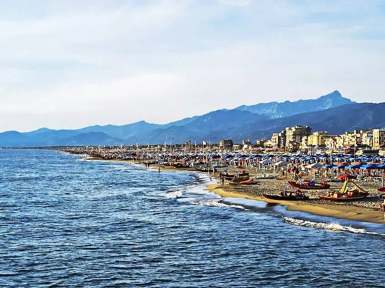Ganze Wohnung, 2 Zimmer 4 Personen in Viareggio, Italienische Riviera