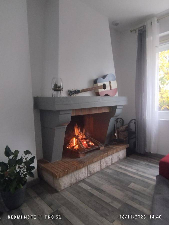 Gîte pour 4 personnes, avec jardin et jacuzzi à Cenon-sur-Vienne