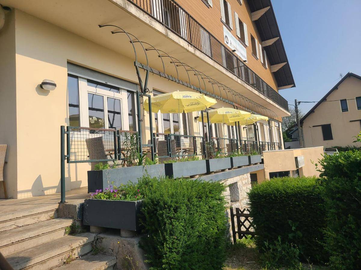Auberge anglefort in Anglefort, Belley