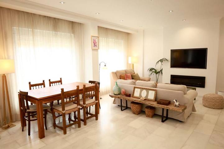 Appartement de vacances pour 8 personnes, avec terrasse et vue - 1