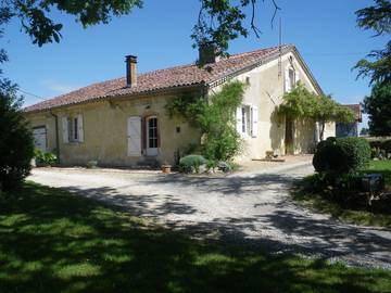 Gîte pour 8 personnes, avec jardin et terrasse dans le Gers
