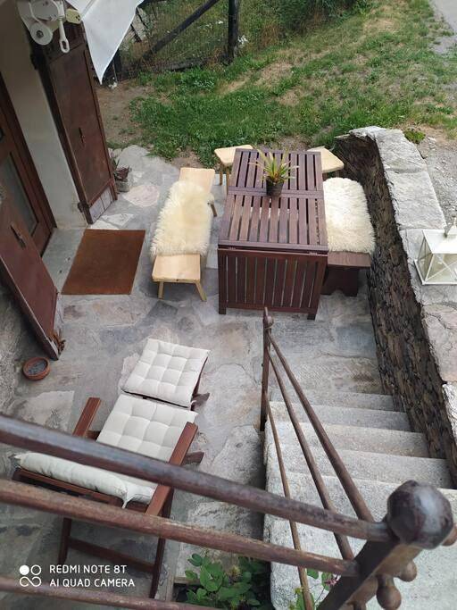 Gîte pour 2 personnes, avec vue et terrasse, animaux acceptés à Paesana - 3