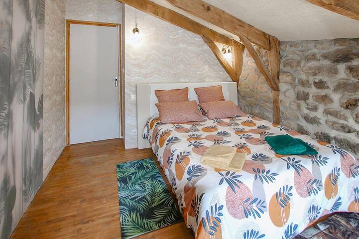 Location de vacances pour 11 personnes, avec jardin à Saint-Étienne-de-Serre - 2