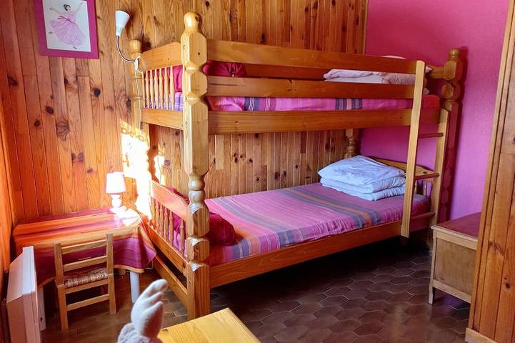 Gîte pour 8 personnes, avec jardin et terrasse à Albiez-le-Jeune - 2